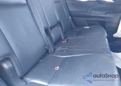 2017 Toyota Highlander Xle z USA, uszkodzony, nr VIN 5TDJZRFH8HS395467